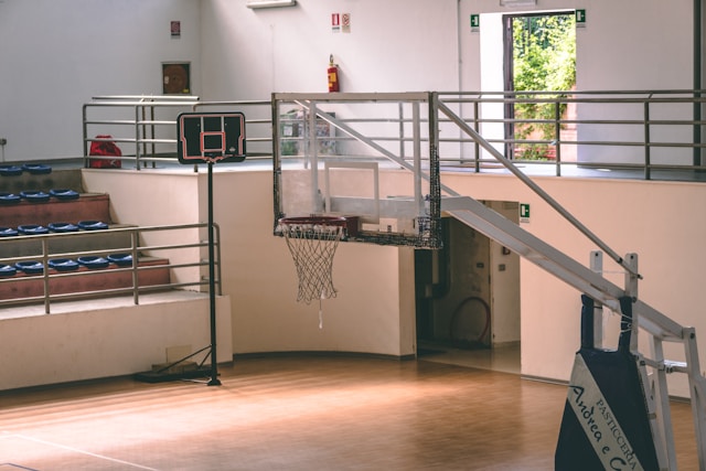 indoor basketball hoop 